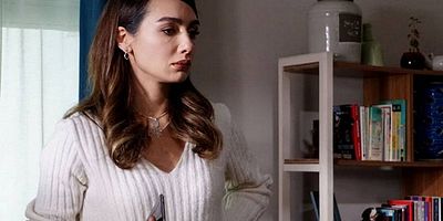 poster de la série Siyah Beyaz Aşk 12.Bölüm