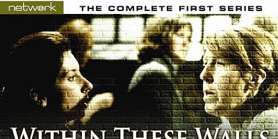 poster de la série When The Door Opens