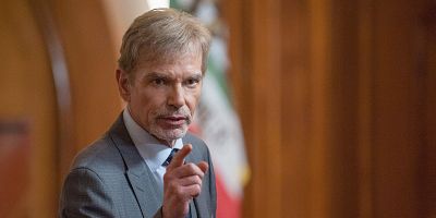 poster de la série Tous unis