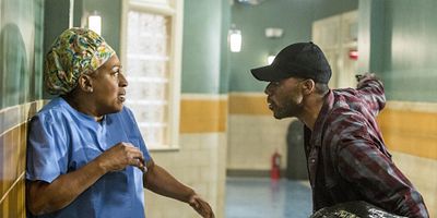 poster de la série Dangereuses révélations