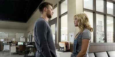 poster de la série Descente aux enfers