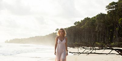 poster de la série Pas des vôtres