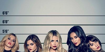 poster de la série A LiArs Guide to Rosewood