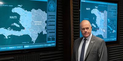 poster de la série The Courage to Continue