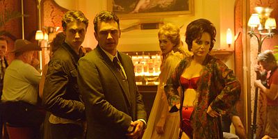 poster de la série Les domaines hantés