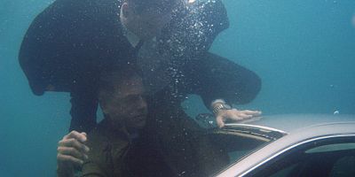 poster de la série Requiem