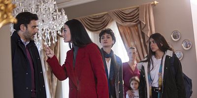 poster de la série Ağlama Anne 12.Bölüm