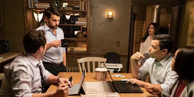 poster de la série Pression et compromission