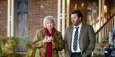 poster de la série Meurtre dans un nid de coucou