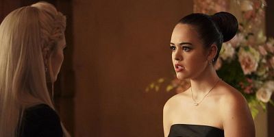 poster de la série Miss Mystic Falls