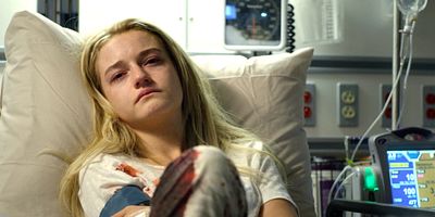 poster de la série Cette jeune femme s'est battue à mort