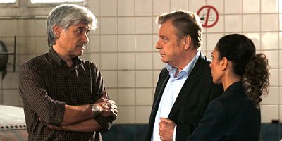 poster de la série Mise en bière