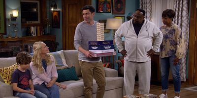 poster de la série Bienvenue à la soirée jeux de société