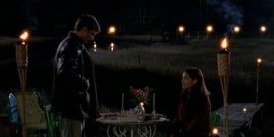 poster de la série Attention ! Un homme peut en cacher un autre