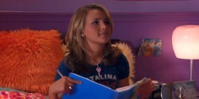 poster de la série Un espion parmi nous