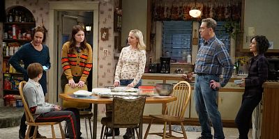 poster de la série Throwing a Christian to a Bear