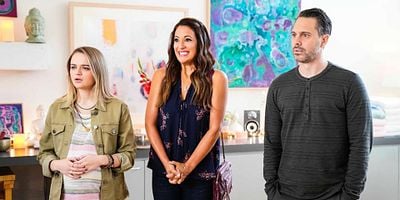 poster de la série Birth Meddling Jacket Denial