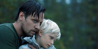 poster de la série Till offer åt Molok: Del 1