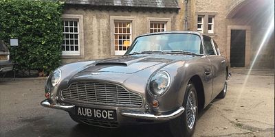 poster de la série L'Aston Martin DB6