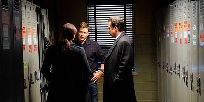 poster de la série Intérêts personnels