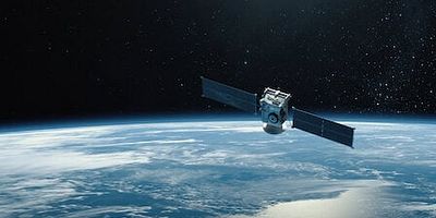 poster de la série Surveillance high-tech et œil des satellites