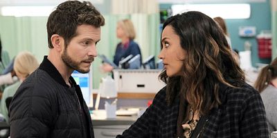 poster de la série La relève / Premiers jours, dernier jour