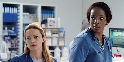 poster de la série Le premier jour / Dis-moi qui tu es