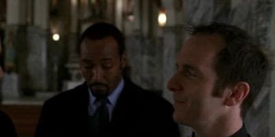 poster de la série Au nom de dieu