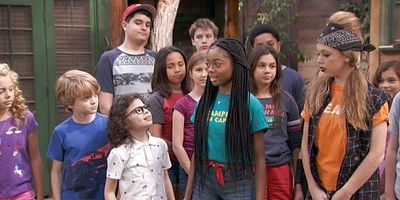 poster de la série La course au totem