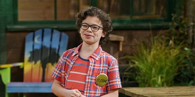 poster de la série Regardez qui est là