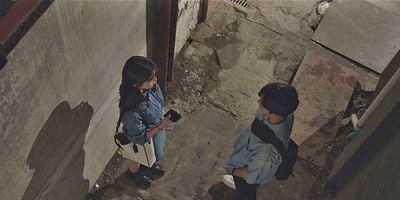 poster de la série Je sais que c'est un mensonge. Néanmoins,