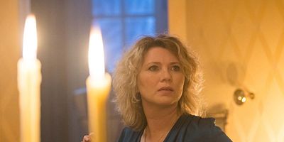 poster de la série Qui va à la chasse perd sa place - 1ère partie