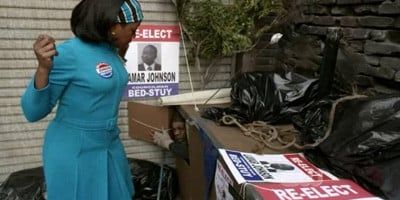 poster de la série Tout le monde déteste l'indépendance