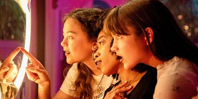 poster de la série The High Priestess