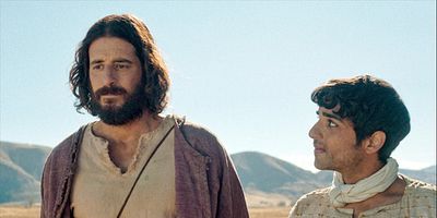 poster de la série Au-delà des montagnes