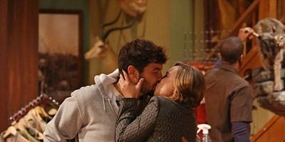 poster de la série Ryan contre John Baker