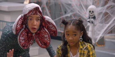 poster de la série Lay Laylloween