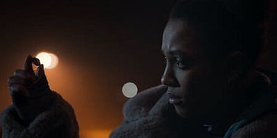 poster de la série Et si les météorites étaient en verre ?