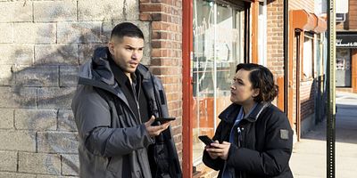 poster de la série Petits arrangements entre amies