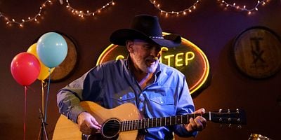 poster de la série Champagne Problems