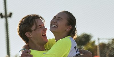 poster de la série Vagues d'été