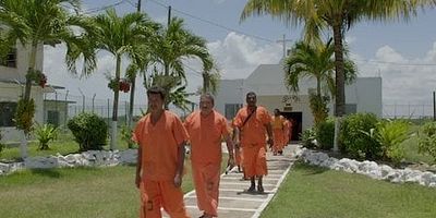 poster de la série Bélize : la prison de Dieu