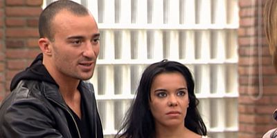 poster de la série Elle court, elle court la rumeur