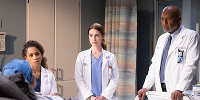 poster de la série Bienvenue au club