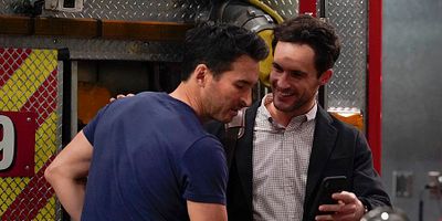 poster de la série Au bord du gouffre