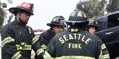 poster de la série Sens dessus dessous