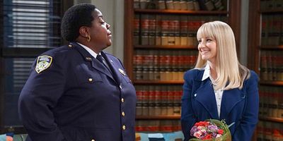 poster de la série A Crime of Fashion