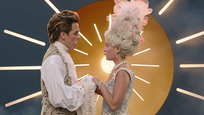 image de la news [EXCLU] "C'était le bazar mais c'était génial !" ... Louve Le Coadou (Baya) dévoile les coulisses de la reprise du Roi Soleil dans Tout pour la lumière