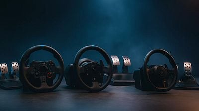 image de la news 4 volants de course Logitech et Thrustmaster : vivez chaque virage comme en vrai