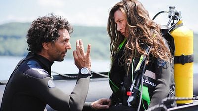 image de la news Surface sur France 2 : dans quel lieu exceptionnel les scènes sous l'eau ont-elles été tournées ?